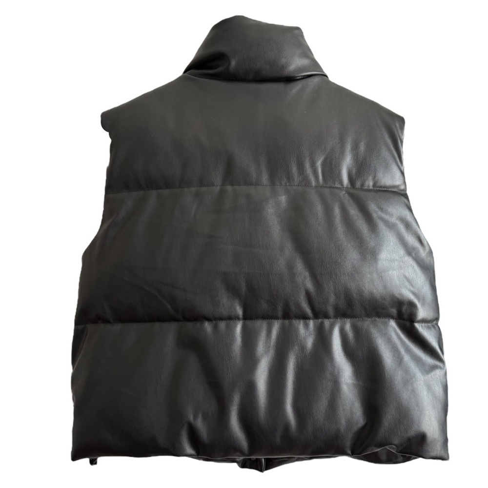 New Look Black Faux Leather Padded Puffer Vest Women’s Size 10 Petite / Large - Picture 8 of 9